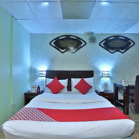 Oyo 261 Remas Hotel Apartment ดูไบ ภายนอก รูปภาพ