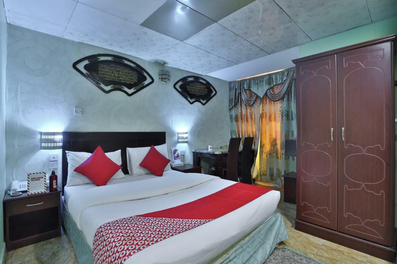 Oyo 261 Remas Hotel Apartment ดูไบ ภายนอก รูปภาพ