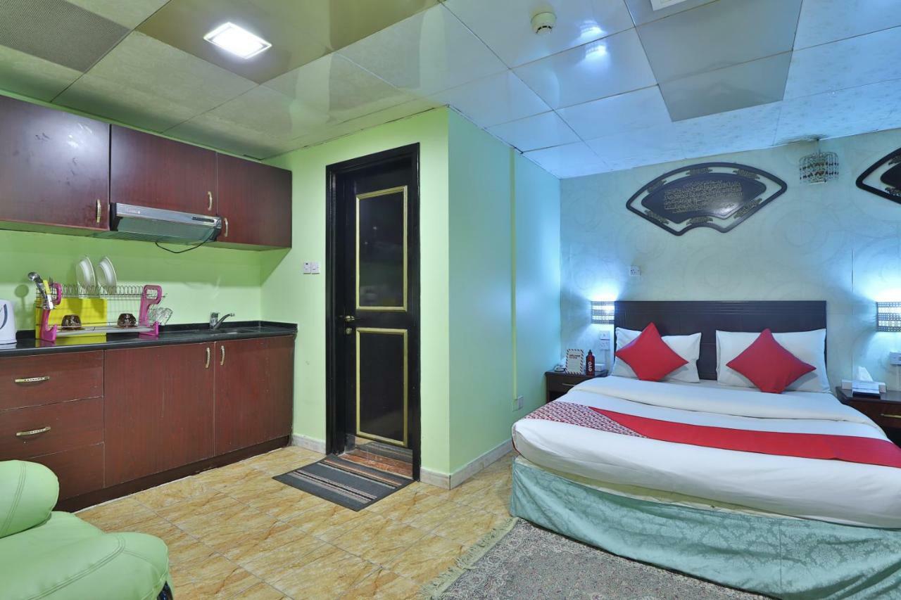 Oyo 261 Remas Hotel Apartment ดูไบ ภายนอก รูปภาพ