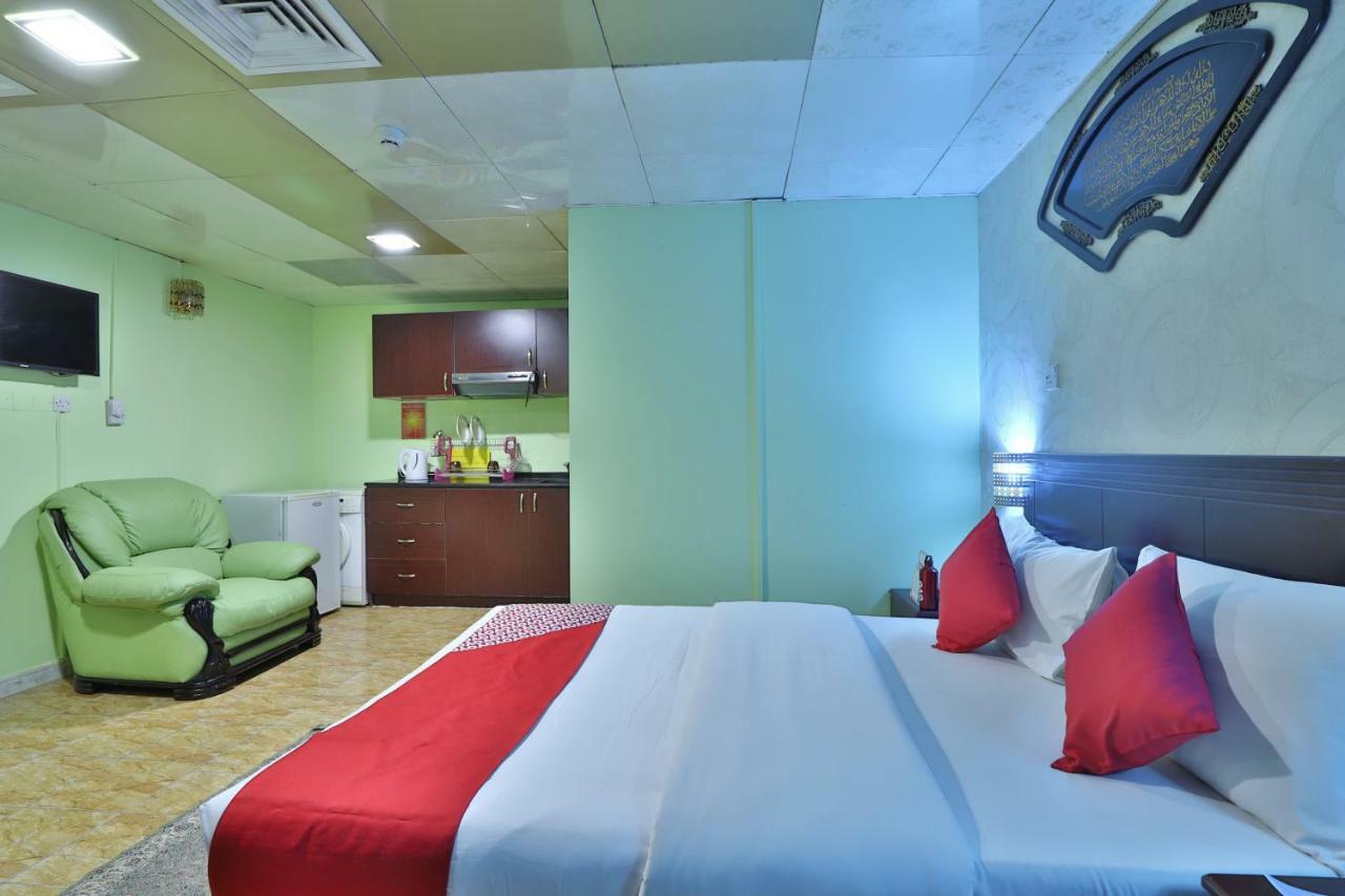 Oyo 261 Remas Hotel Apartment ดูไบ ภายนอก รูปภาพ